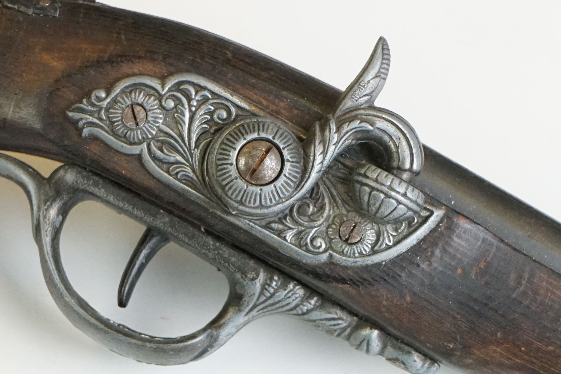 Pair of vintage replica flintlock pistols - Image 6 of 11