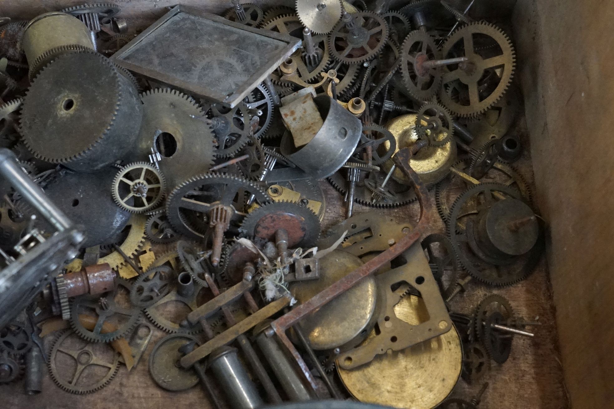 Wooden tray of Clock Parts, Spares and Repairs - Image 8 of 12