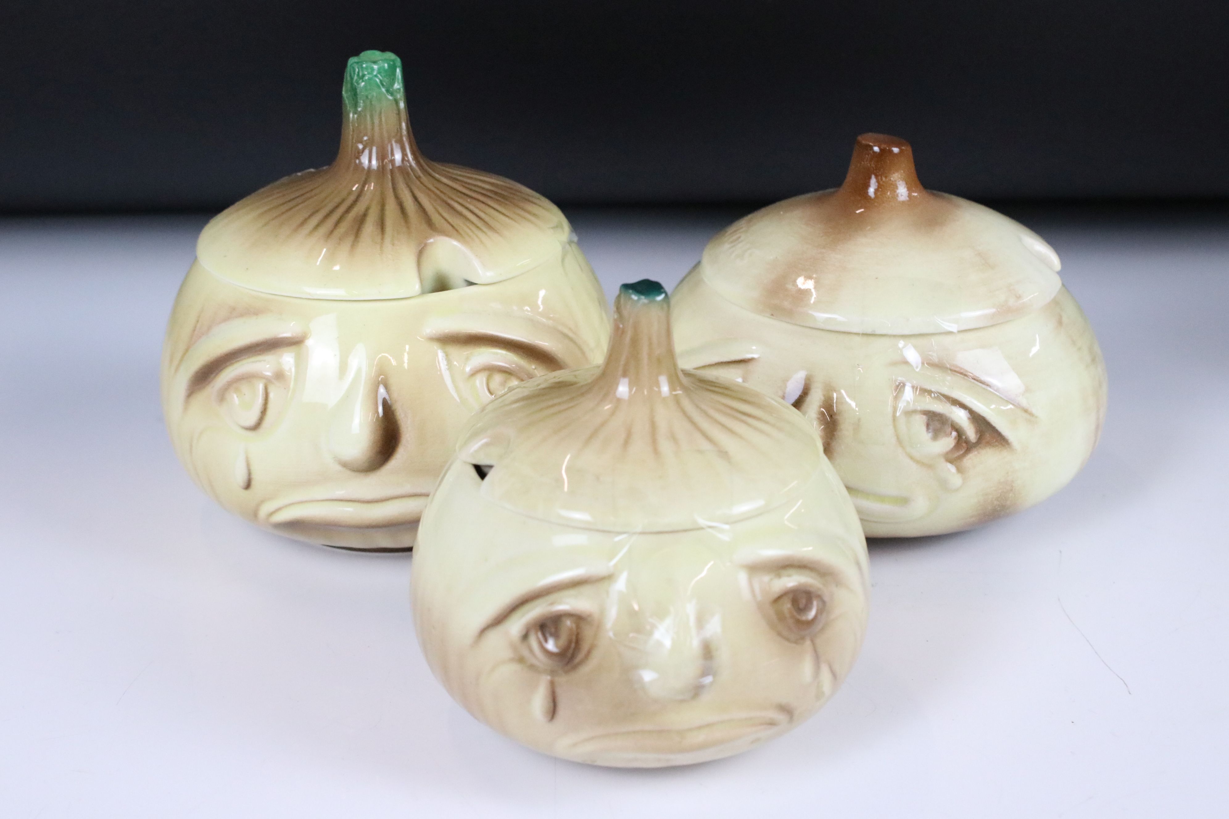 Fifteen Sylvac Ceramic Face Pots including 3 x Onions (two large, one small), Bread Sauce, Coleslaw, - Image 2 of 10