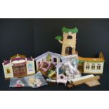 Collection of Epoch Japan Sylvannian Families accessories and figures to include 10 x figures,