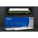 Boxed Dapol OO gauge 4D-009-001 Class 121 Bubble Car W55020 BR Green Whiskers