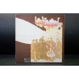 Vinyl - Led Zeppelin II 2nd pressing (588198) on red / maroon labels with A3 as "The Lemon Song" and