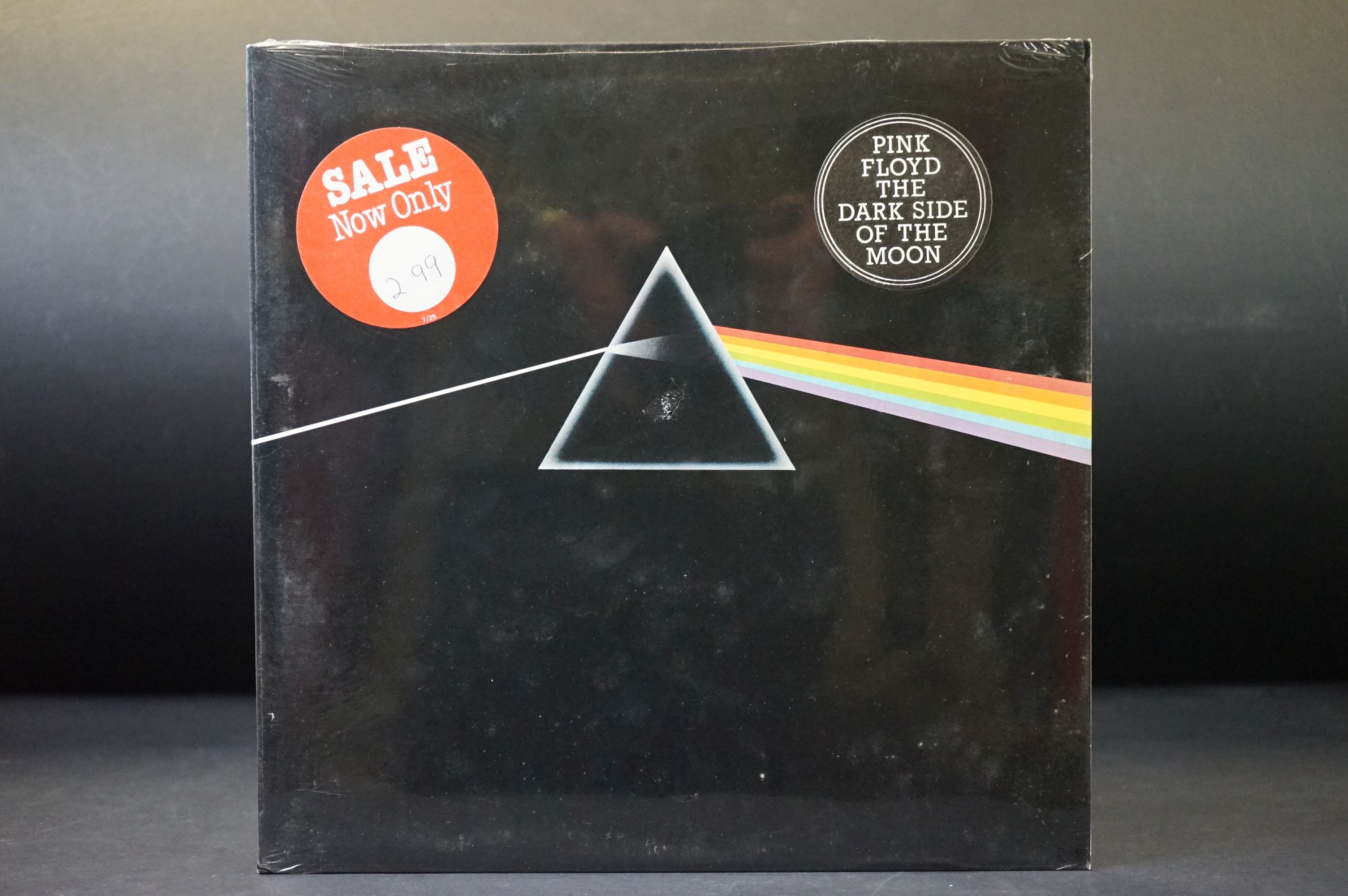 Vinyl - Pink Floyd Dark Side Of The Moon on Harvest SHVL 804 early press sealed in shrink, with some