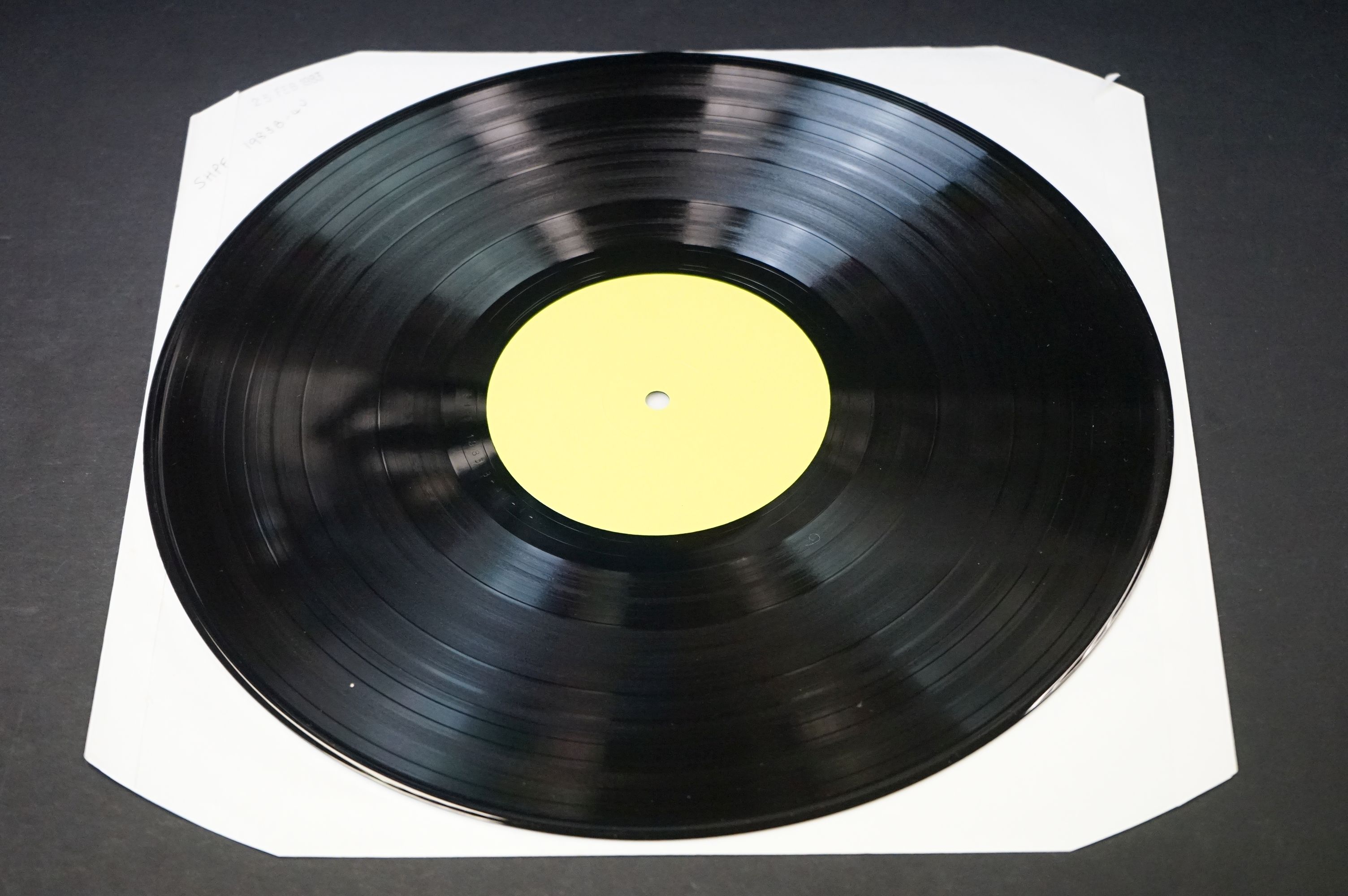 Vinyl - Pink Floyd The Final Cut original UK double one sided green label test pressing. Vinyl one - Image 6 of 8