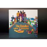 Vinyl - The Beatles Yellow Submarine original UK mono pressing, two red lines on back, black