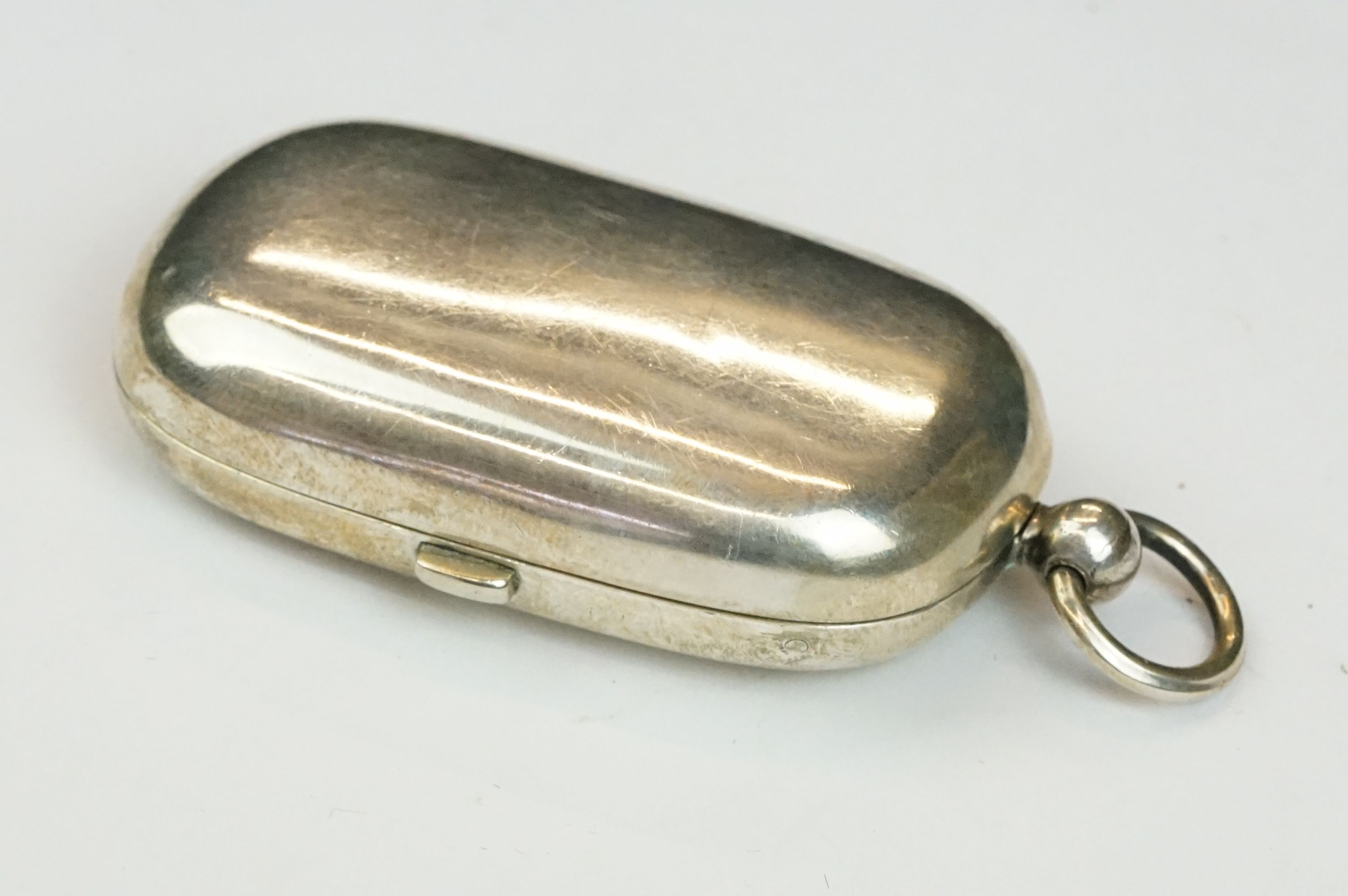 Victorian Silver hallmarked Double Sovereign Case, plain body, Birmingham 1876, Cornelius Desormeaux - Image 4 of 5