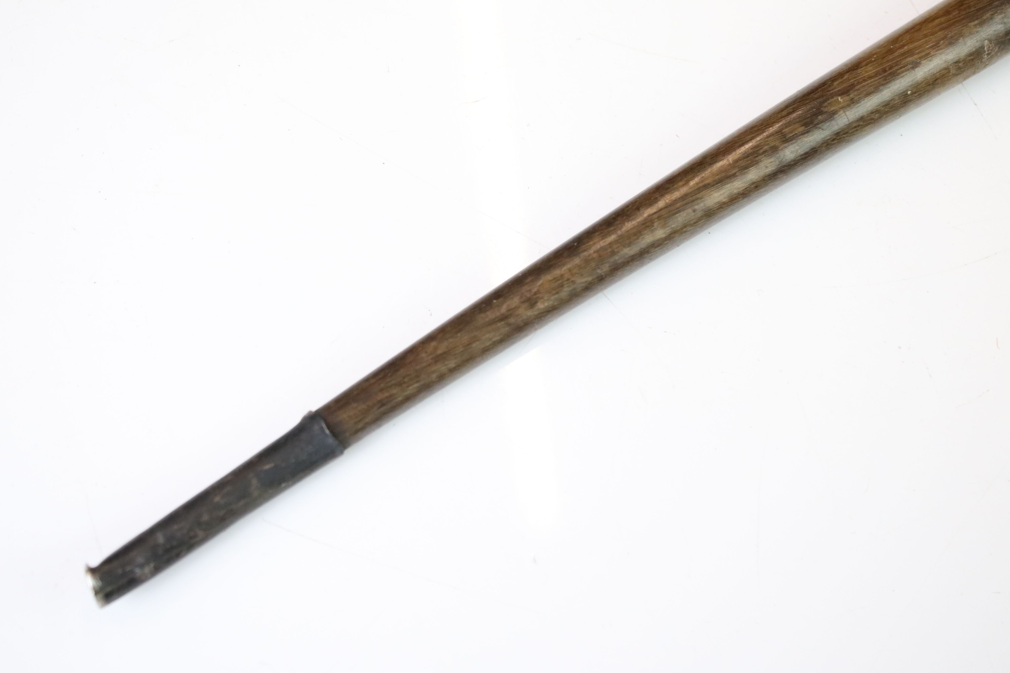 19th century rhino horn walking stick with white metal pommel, collar & ferrule, the pommel repousse - Image 4 of 6