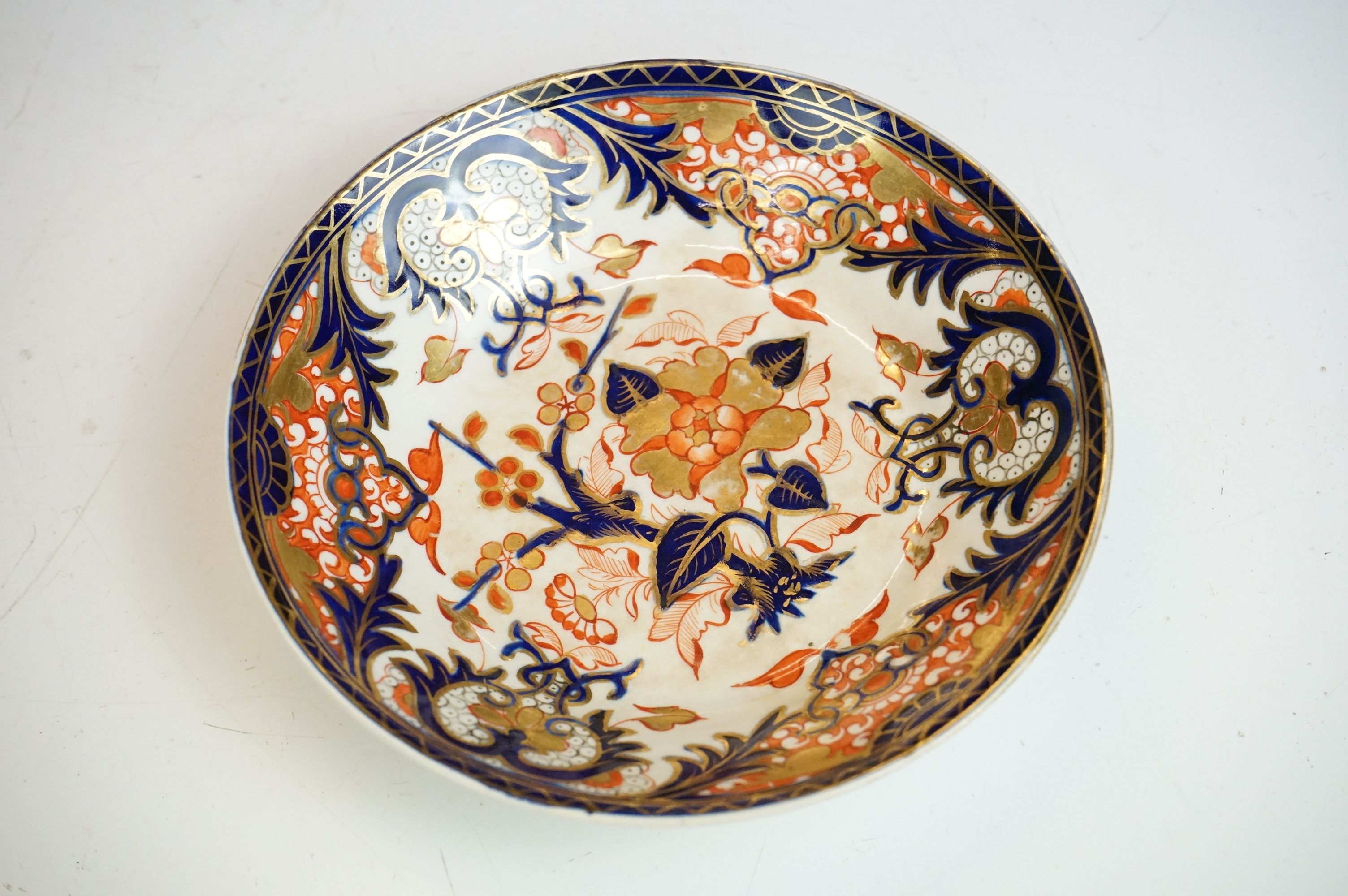 Early 19th century Crown Derby Imari pattern ceramics to include a small tureen & cover, teacups, - Image 2 of 24