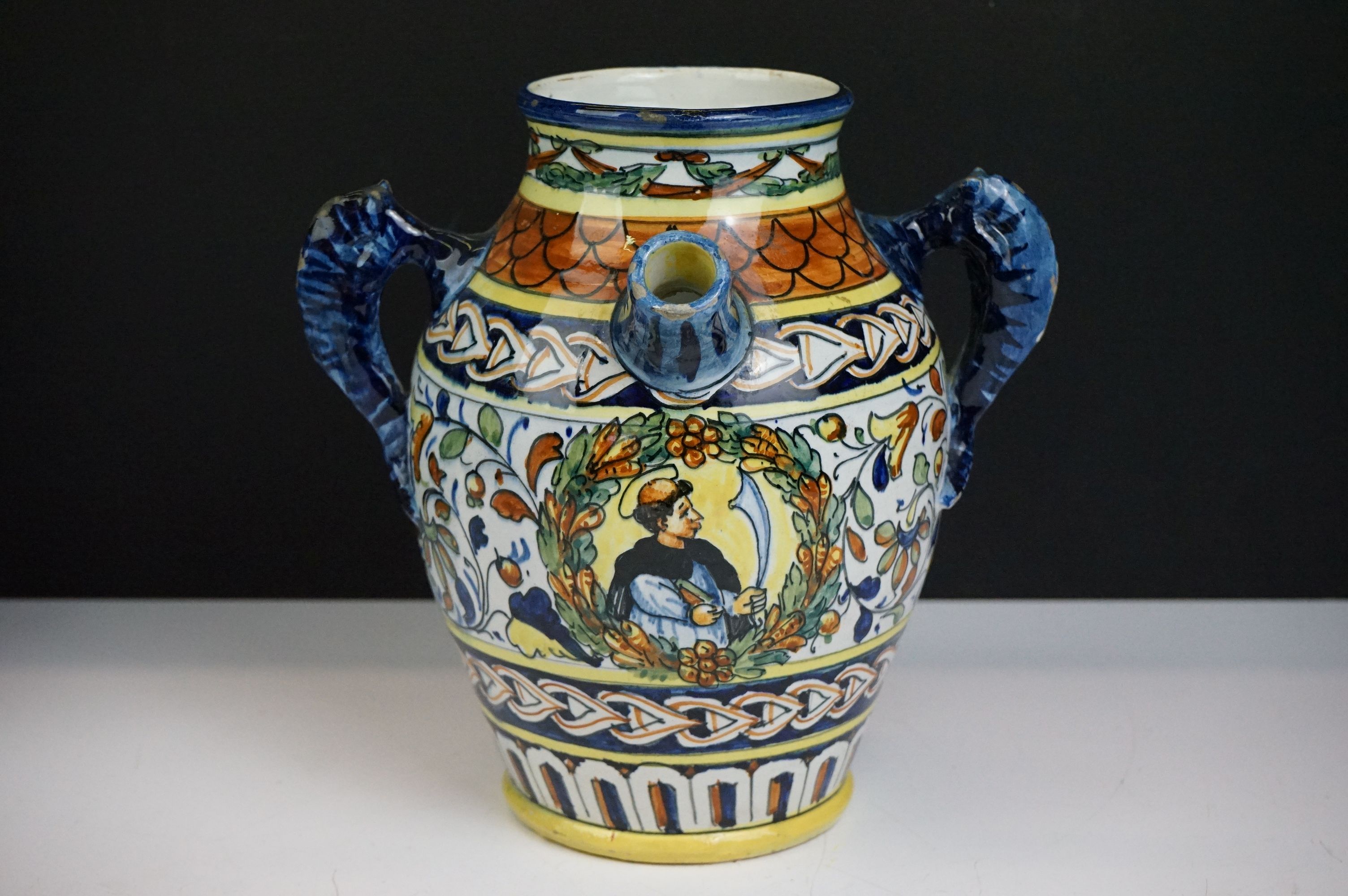 Collection of pottery and porcelain to include: Quimper Pottery jug, signed 'Henriot Quimper - Image 5 of 25