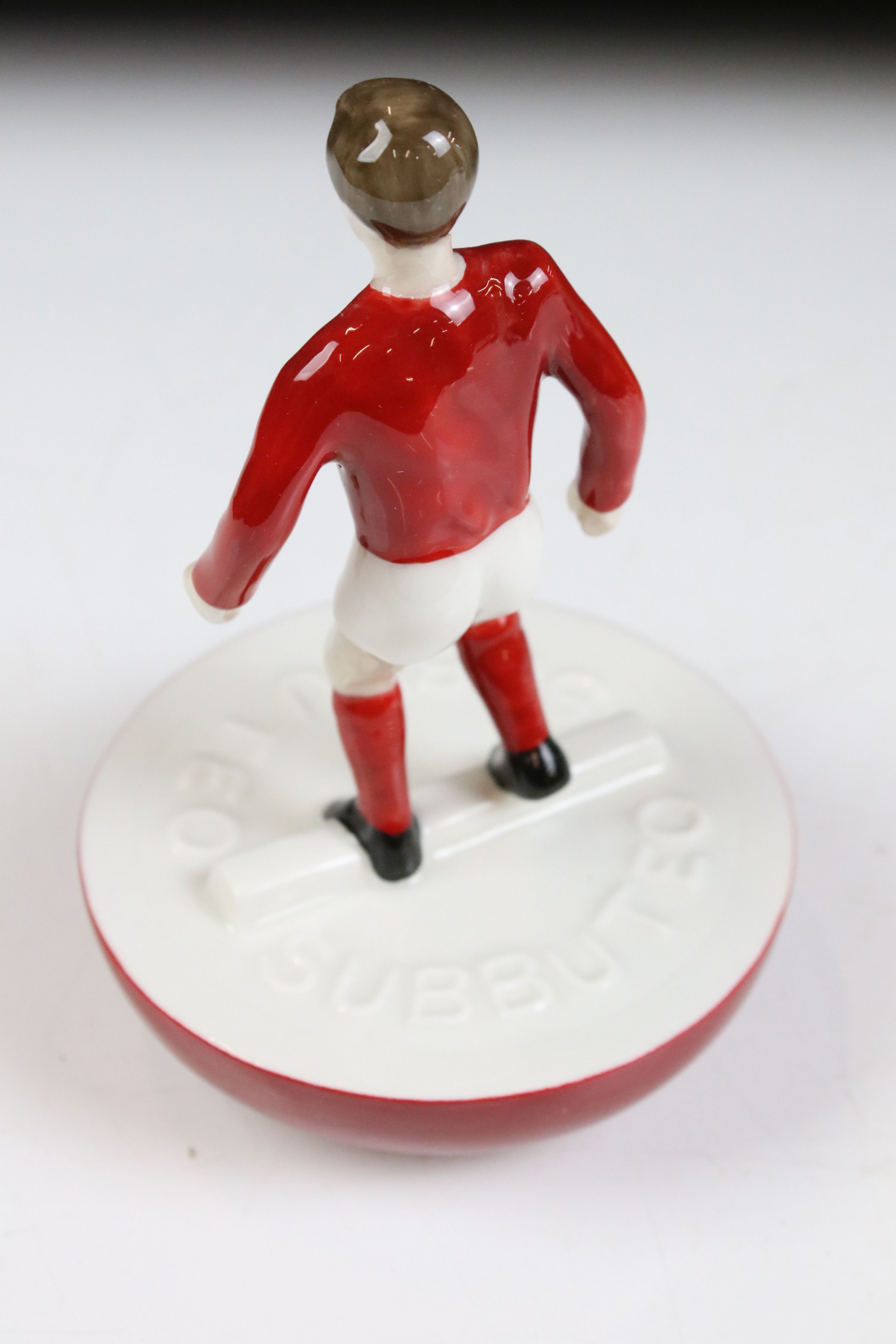 Two Royal Doulton Limited Edition Ceramic Subbuteo Players, MCL 12, one in red shirt and white - Image 3 of 10