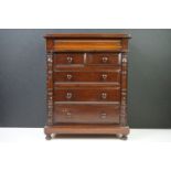 Victorian mahogany apprentice Scotch chest of two short & four long drawers, 34cm wide x 42cm high