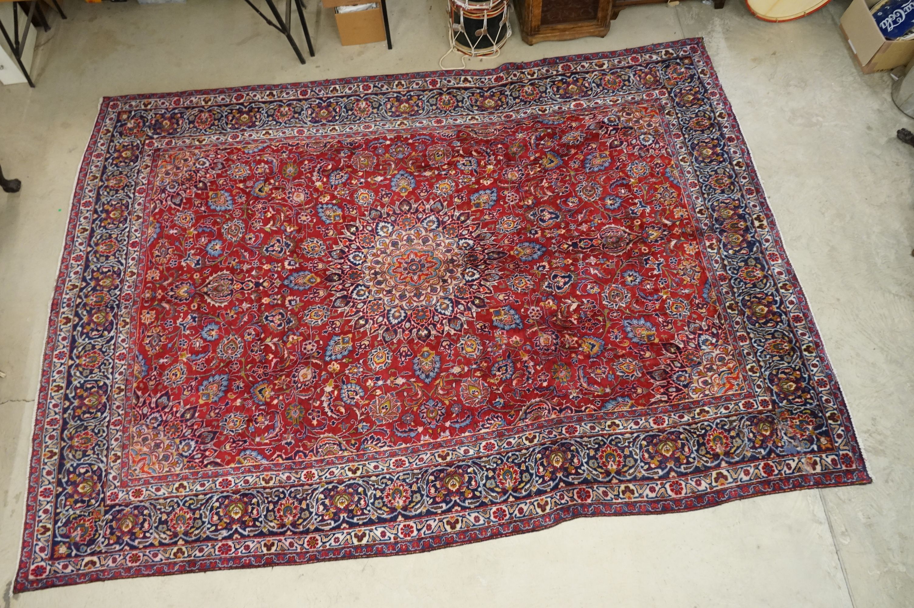 Large Red and Blue Ground Wool Persian Qashqai Carpet with sharbas medallion design, approx. 290cm x - Image 2 of 9