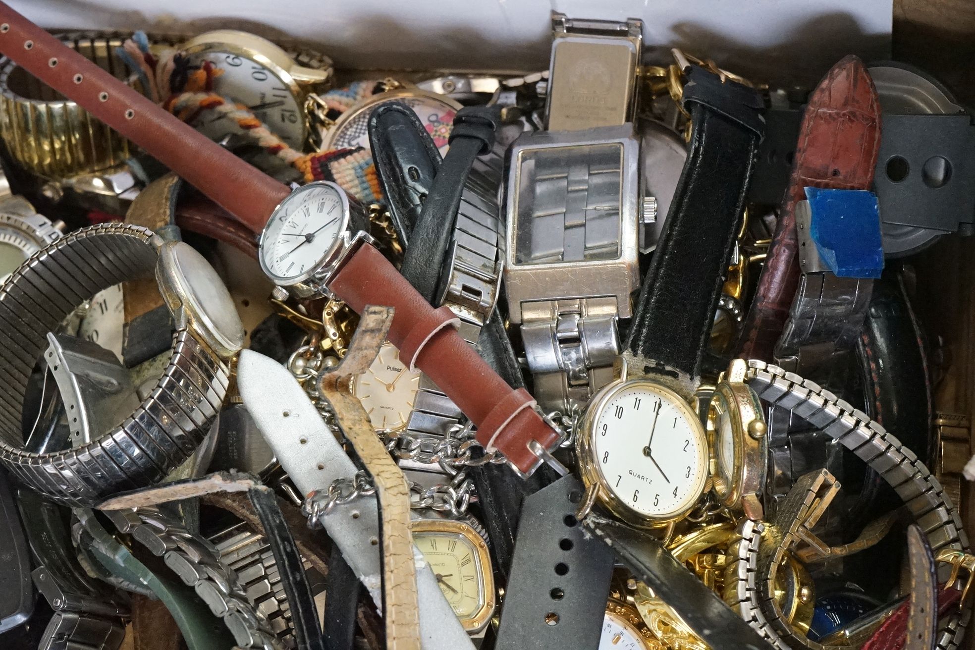 A large collection of mixed ladies and gents wristwatches to include Lotus and Pulsar examples. - Image 5 of 9