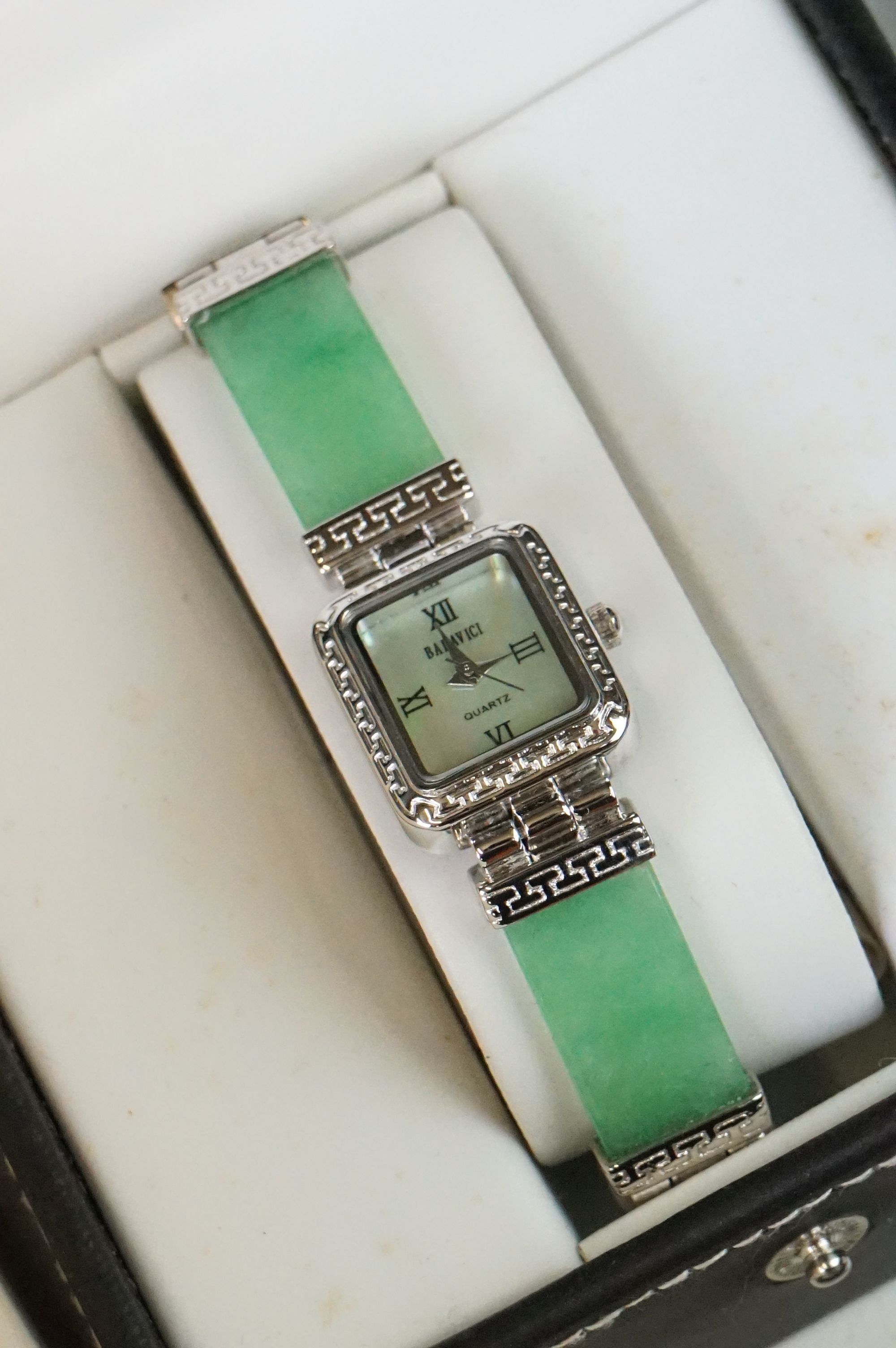 Large collection of assorted watches - Image 3 of 8