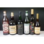 Alcohol - Six bottles to include Haig Gold Label, Cockburn's Special Reserve Port, 2 x Martini (Rose