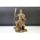 Chinese cast bronze statue of Guan Yu, commander in Han Empire, 25.5cm high