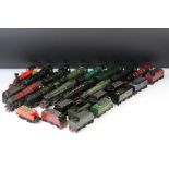 13 OO gauge locomotives to include Triang Davy Crockett, 4 x Princess Elizabeth in green livery, 4 x