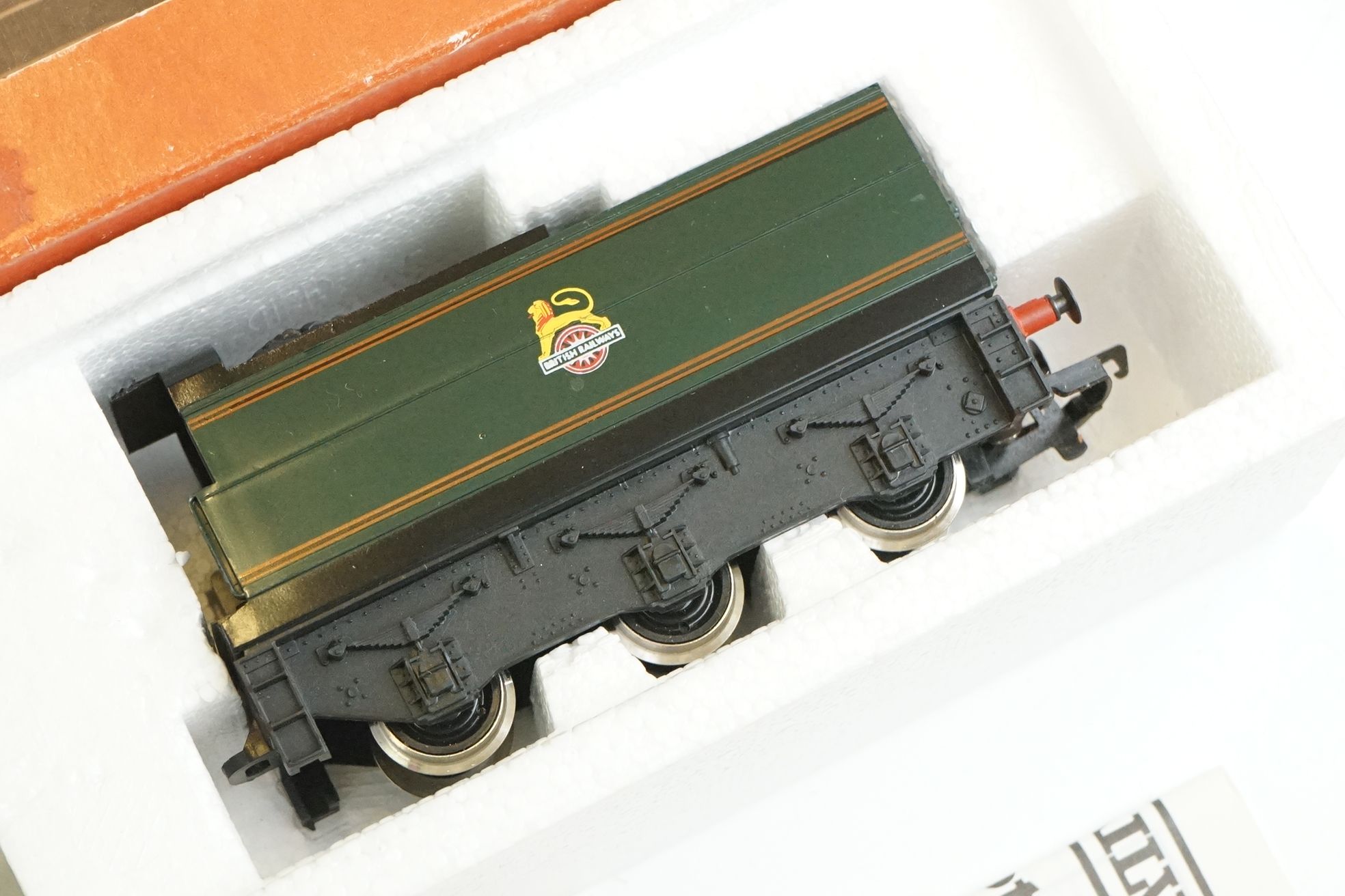 Four boxed Hornby OO gauge locomotives to include R074 BR Battle of Britain 41 Squadron, R315 LMS - Image 12 of 22