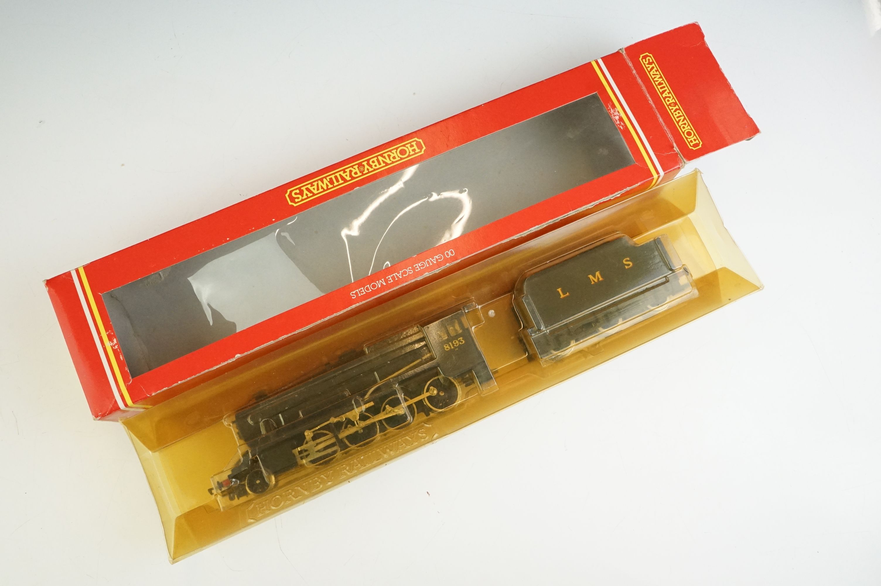Four boxed Hornby OO gauge locomotives to include R074 BR Battle of Britain 41 Squadron, R315 LMS - Image 19 of 22