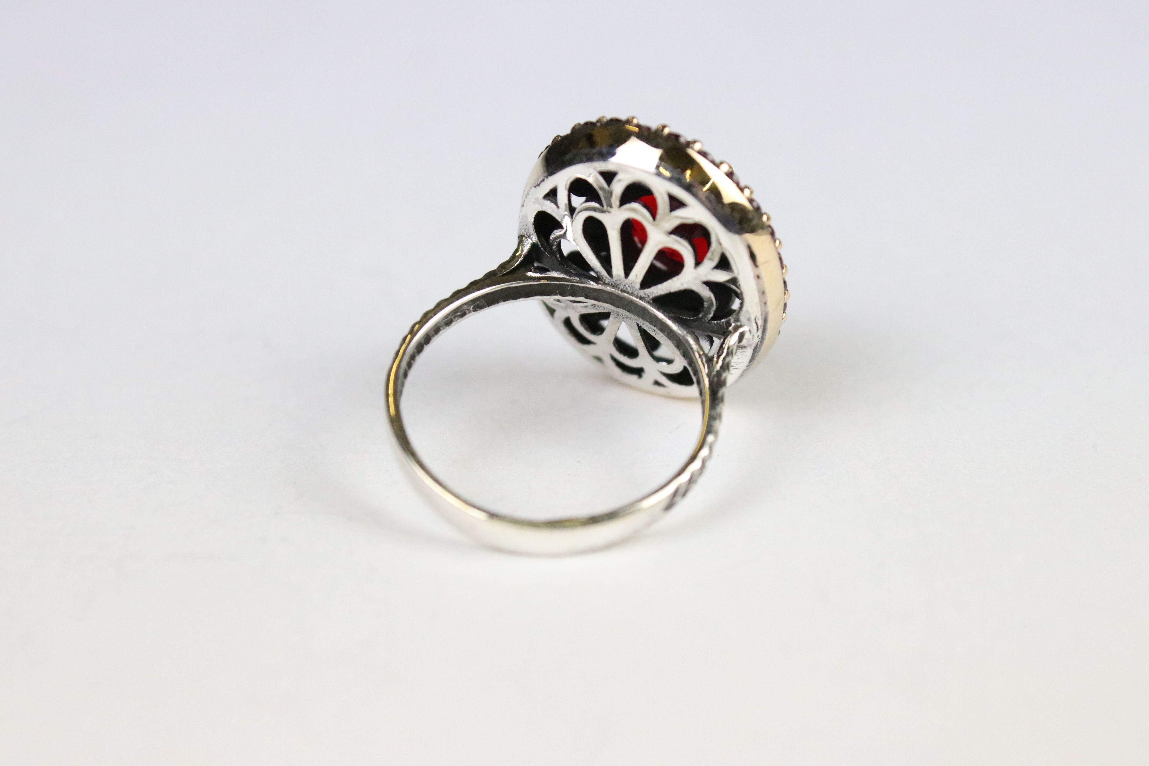 A large silver CZ and garnet dress ring - Image 3 of 3