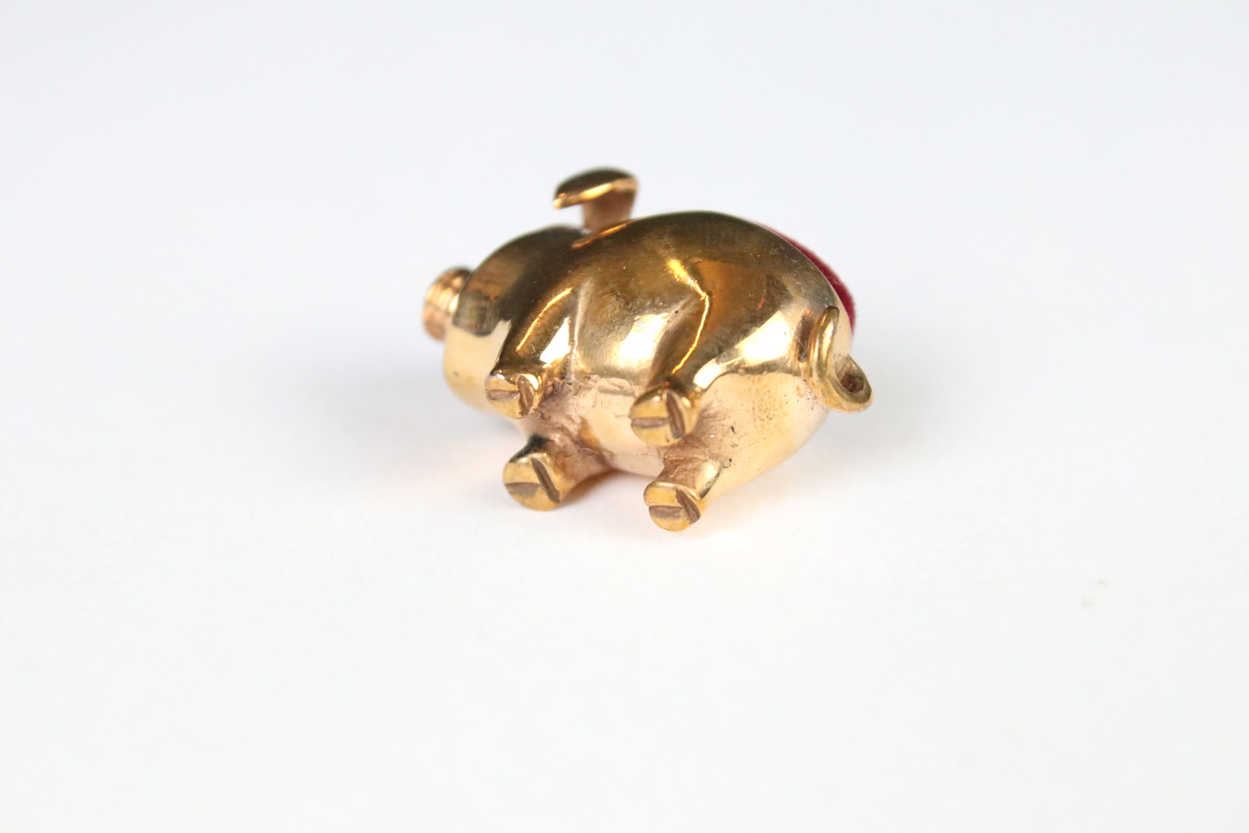 A copper pig pincushion. - Image 4 of 4