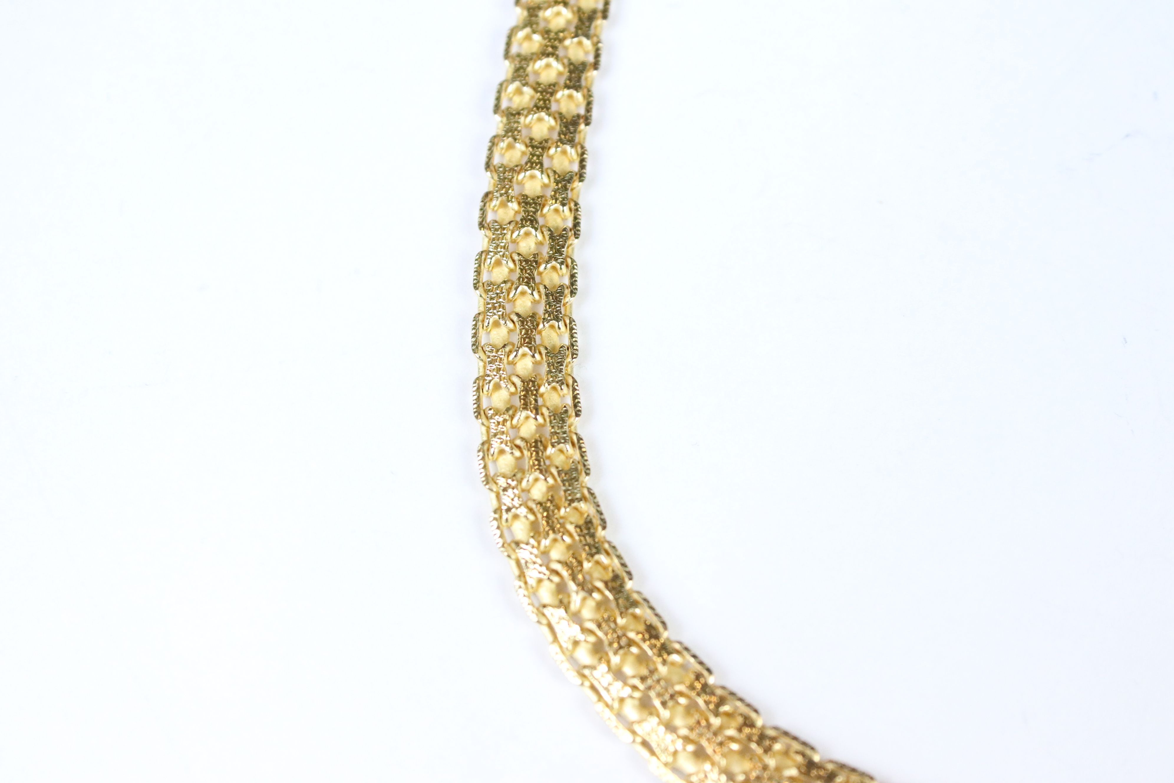 Italian silver gilt ladies necklace. - Image 2 of 4