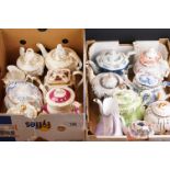 Mixed 19th Century tea pots to include a tea set (teapot, sugar bowl and cream jug), transfer