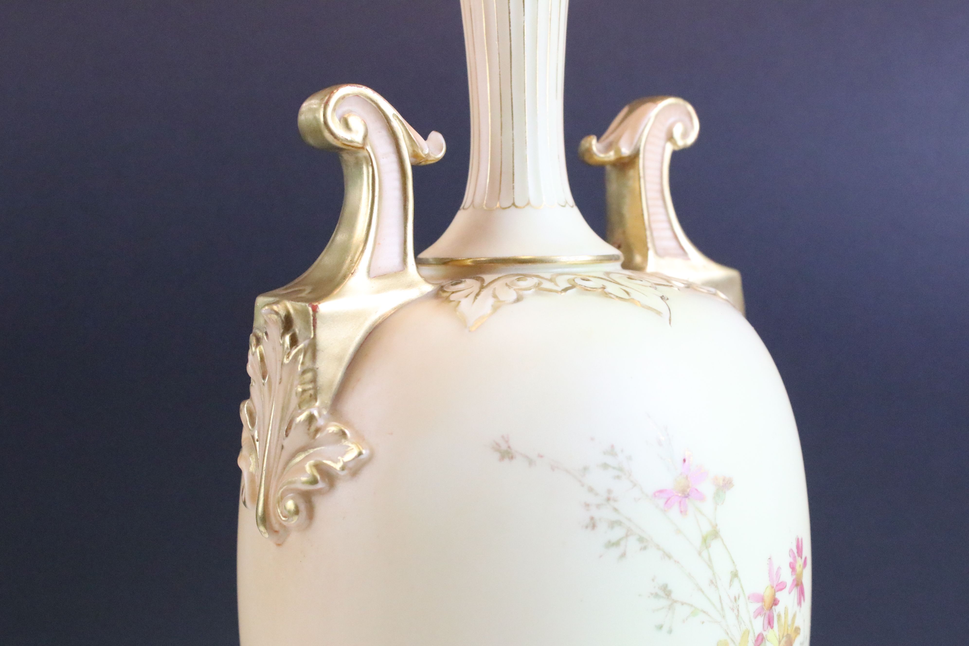 19th Century ivory blush amphora twin handled vase. The vase having moulded handles with gilt - Image 3 of 6