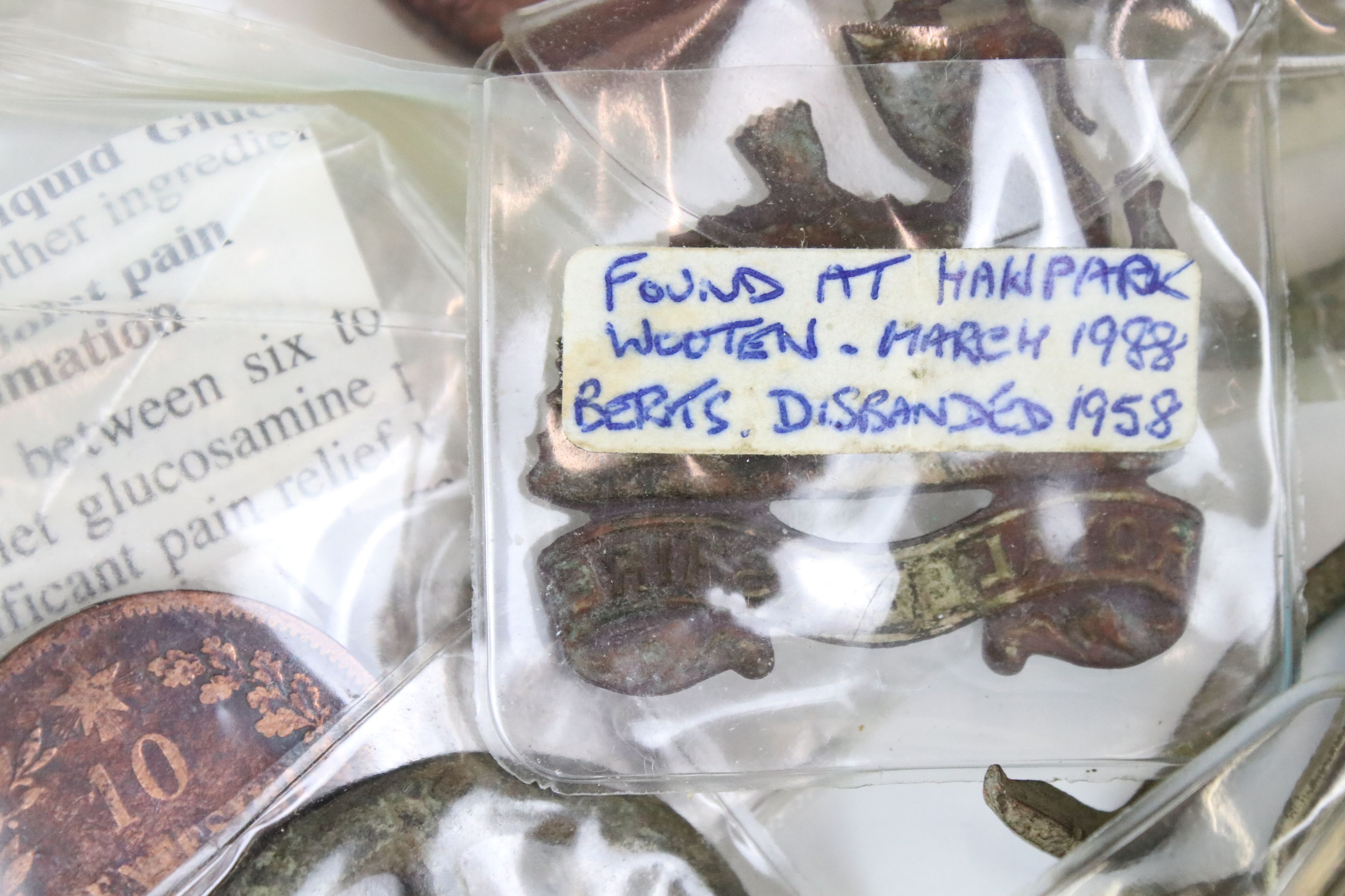 A box of mixed collectables to include whistle, military badges and buttons, coins, musket balls, - Image 5 of 11