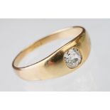 Diamond solitaire 18ct yellow gold ring, cushion cut diamond measuring approx 5mm x 4.5mm x 2.5mm,