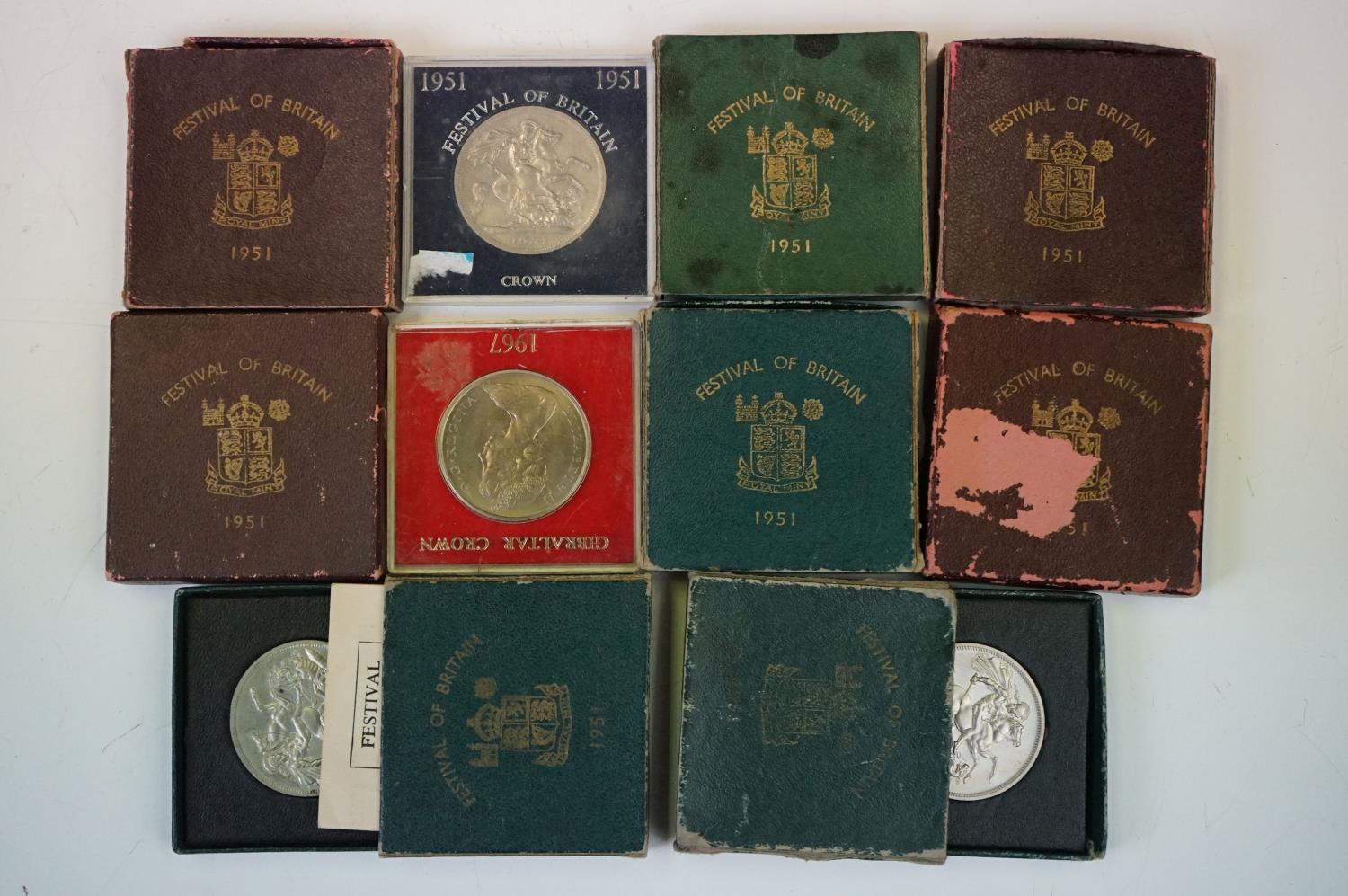 A large collection of British pre decimal and commemorative coins and foreign coins to include - Image 16 of 19