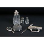 Group of silver items to include an Edwardian pin cushion with pierced gallery border (Birmingham