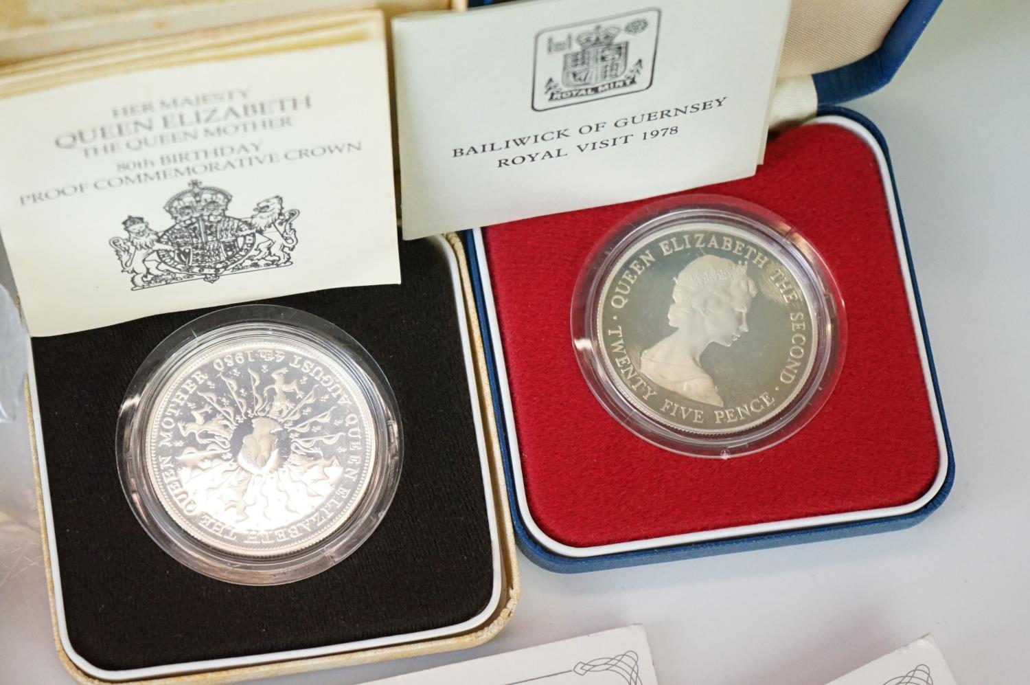 A large collection of British decimal and pre decimal coins to include commemorative crowns, Royal - Image 2 of 12