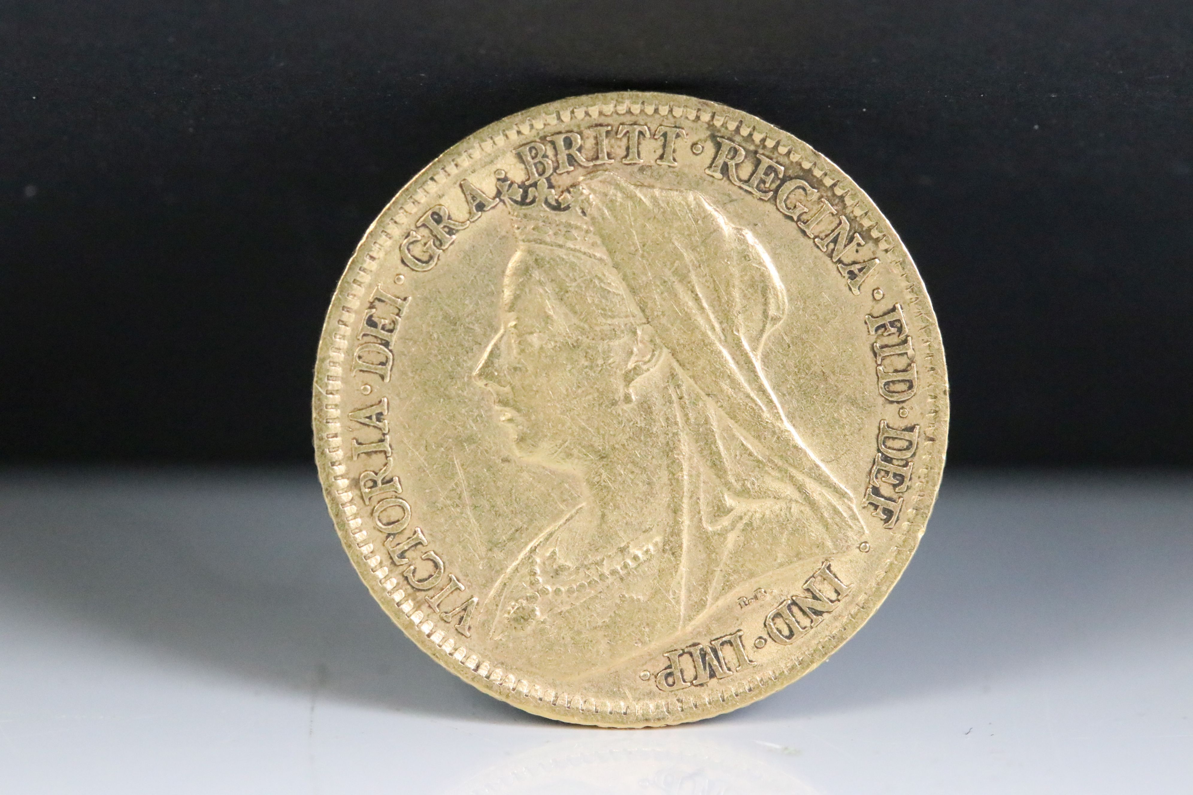 A British Queen Victoria gold half sovereign coin, dated 1900. - Image 2 of 3