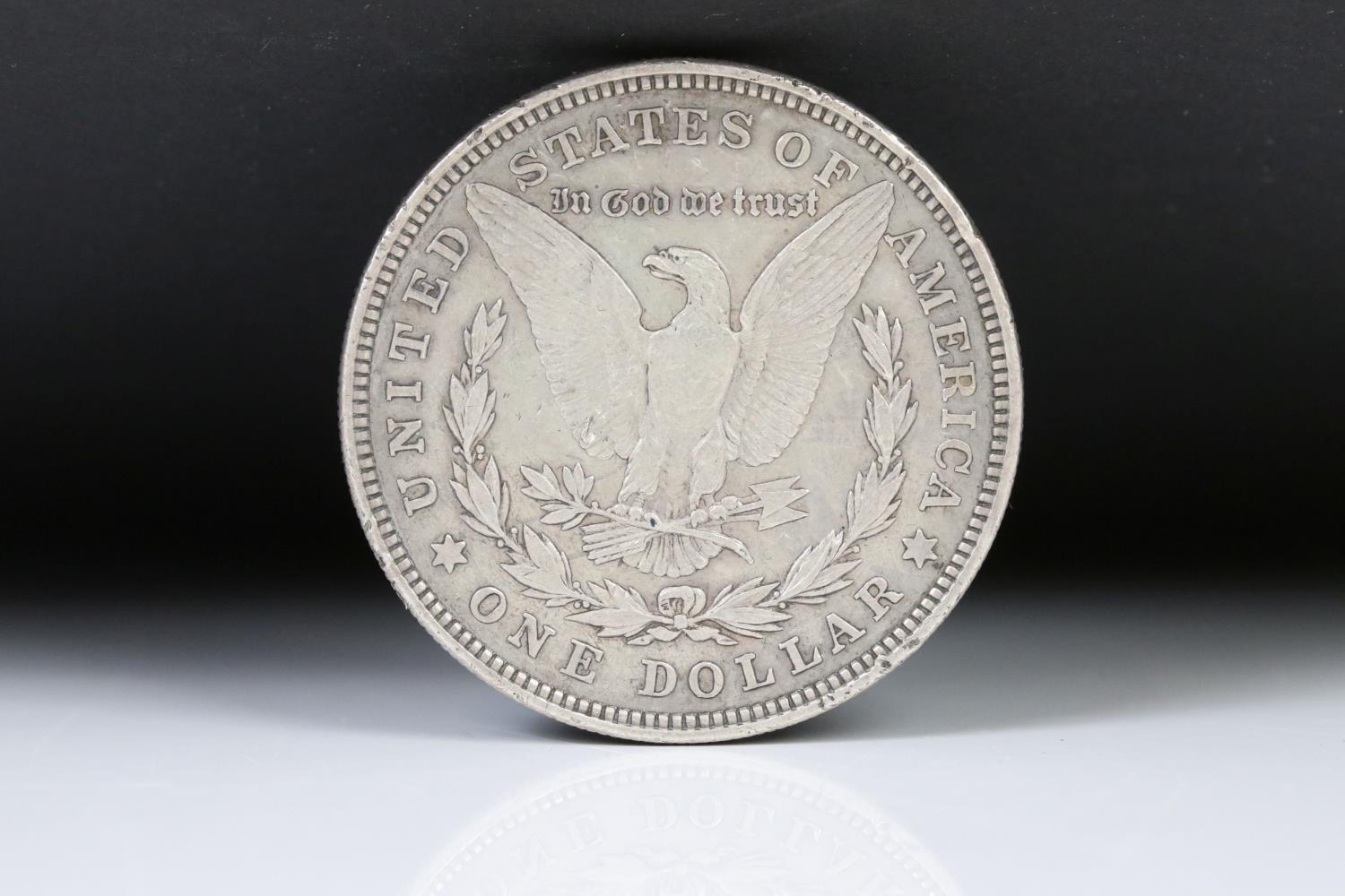 A collection of four United States of America Morgan dollars to include 1921, 1881 and two 1921 - Image 2 of 9