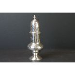 Mid 20th Century silver sugar caster of baluster form, raised on a circular foot, London 1960 -