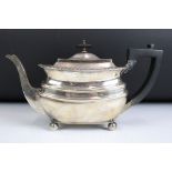 A fully hallmarked sterling silver teapot, assay marked for Sheffield and dated for 1928.