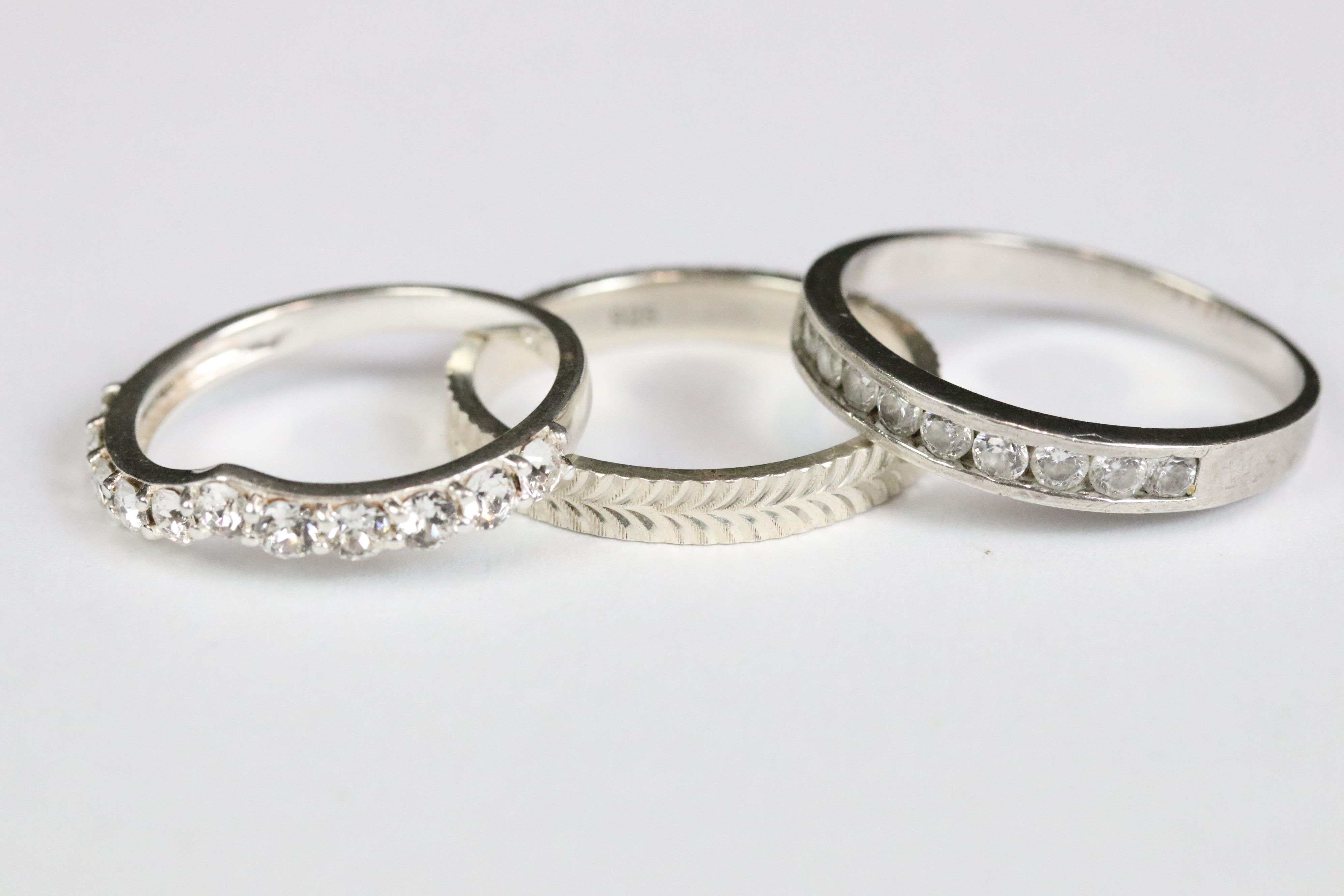 Collection of twenty silver rings - Image 6 of 10