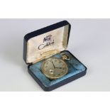 An early 20th century gents 9ct gold cased pocket watch with silvered dial.