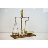 'Bartlett of Bristol' Victorian brass shop counter balance scales, with two Avery bell weights (