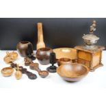A small group of wooden collectables to include loving spoons, carved ornaments, bowls, coffee