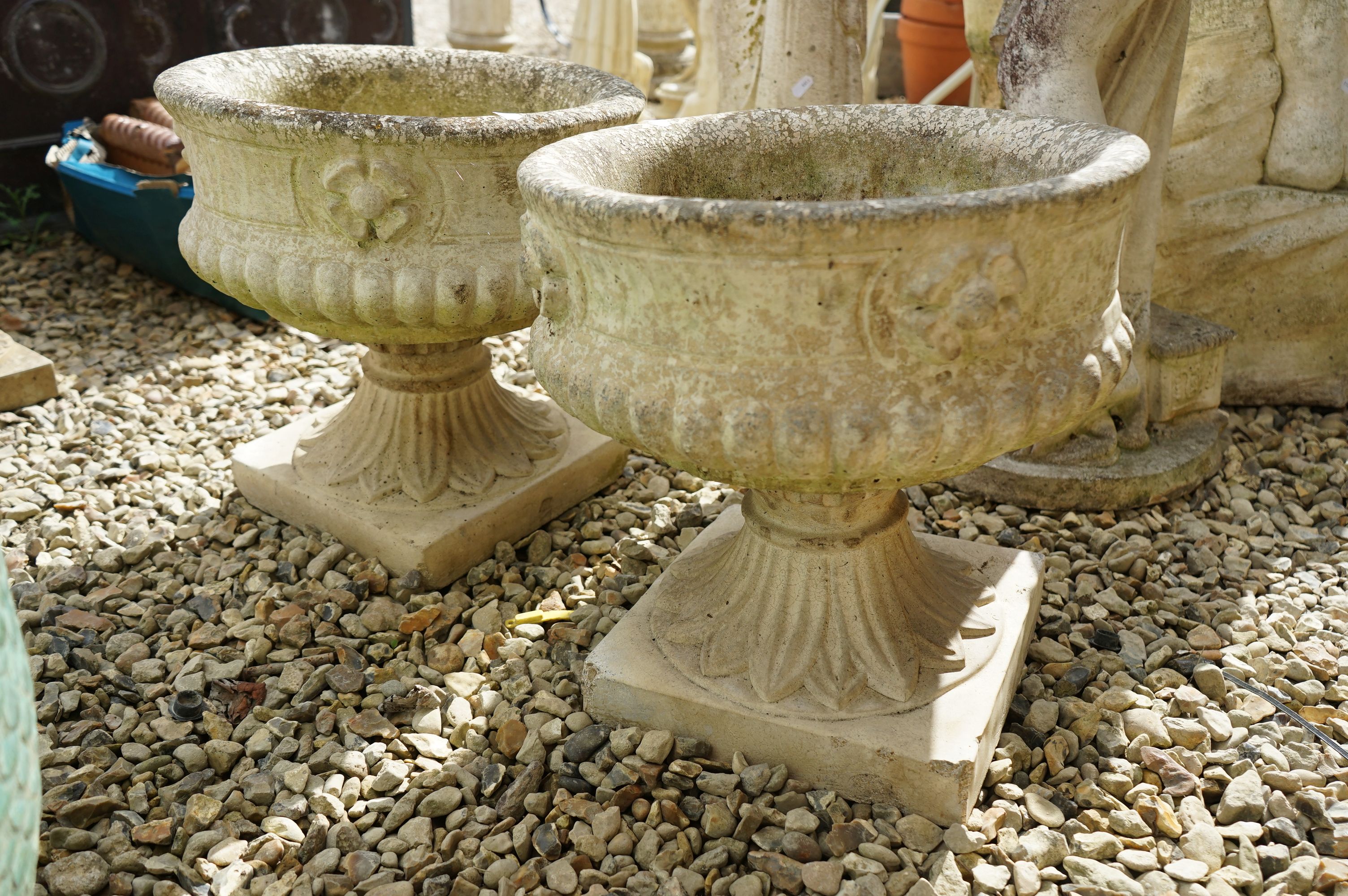 Pair of Reconstituted Stone Garden Planters in the form of Circular Urns on Stands, 38cm diameter - Image 4 of 4