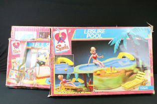 Sindy - Three boxed Pedigree Sindy sets to include Super Home (44430), Leisure Pool (44260) & Tele