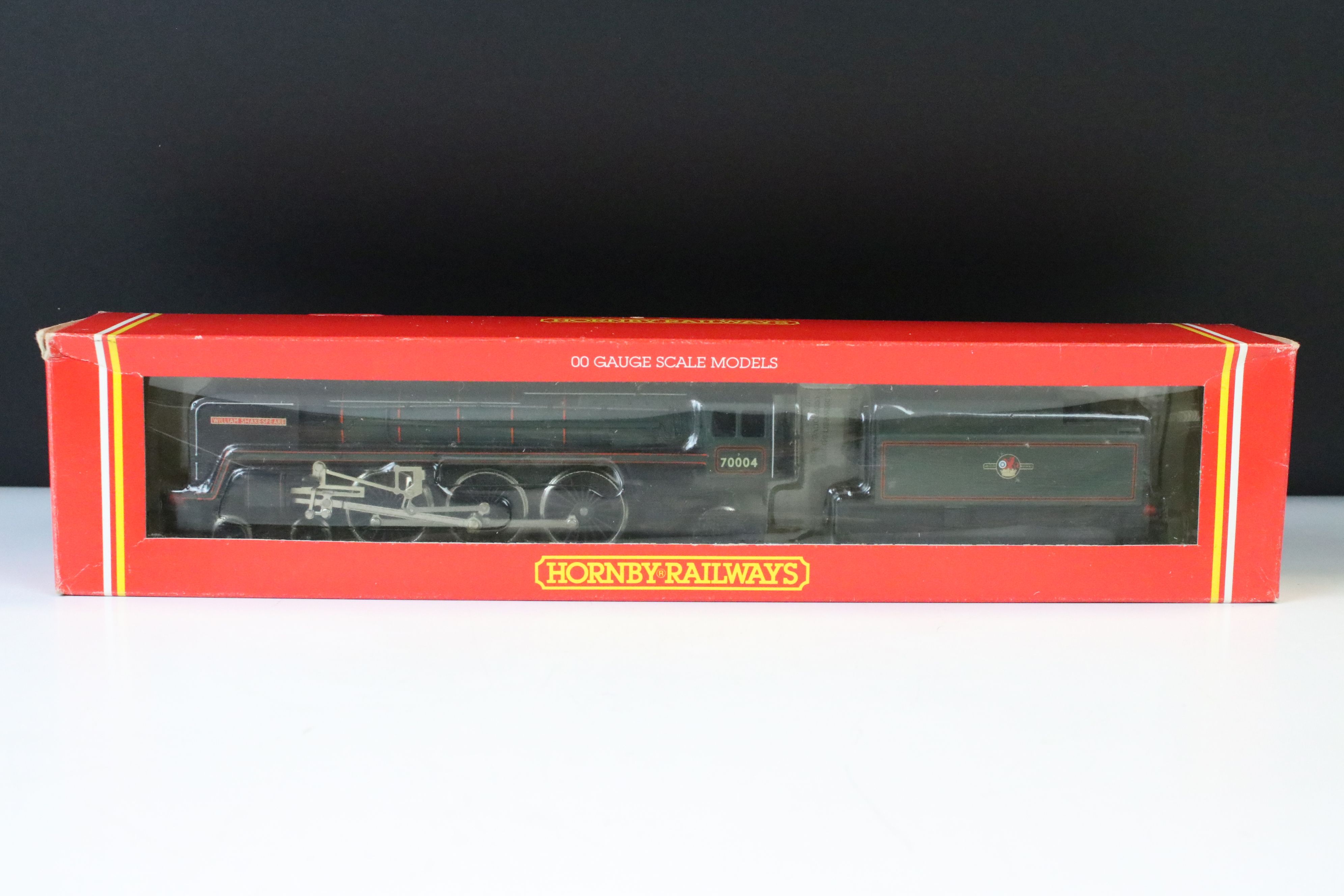 Three boxed Hornby OO gauge locomotives to include ltd edn Tennyson, R082 GWR Locomotive King - Image 4 of 9