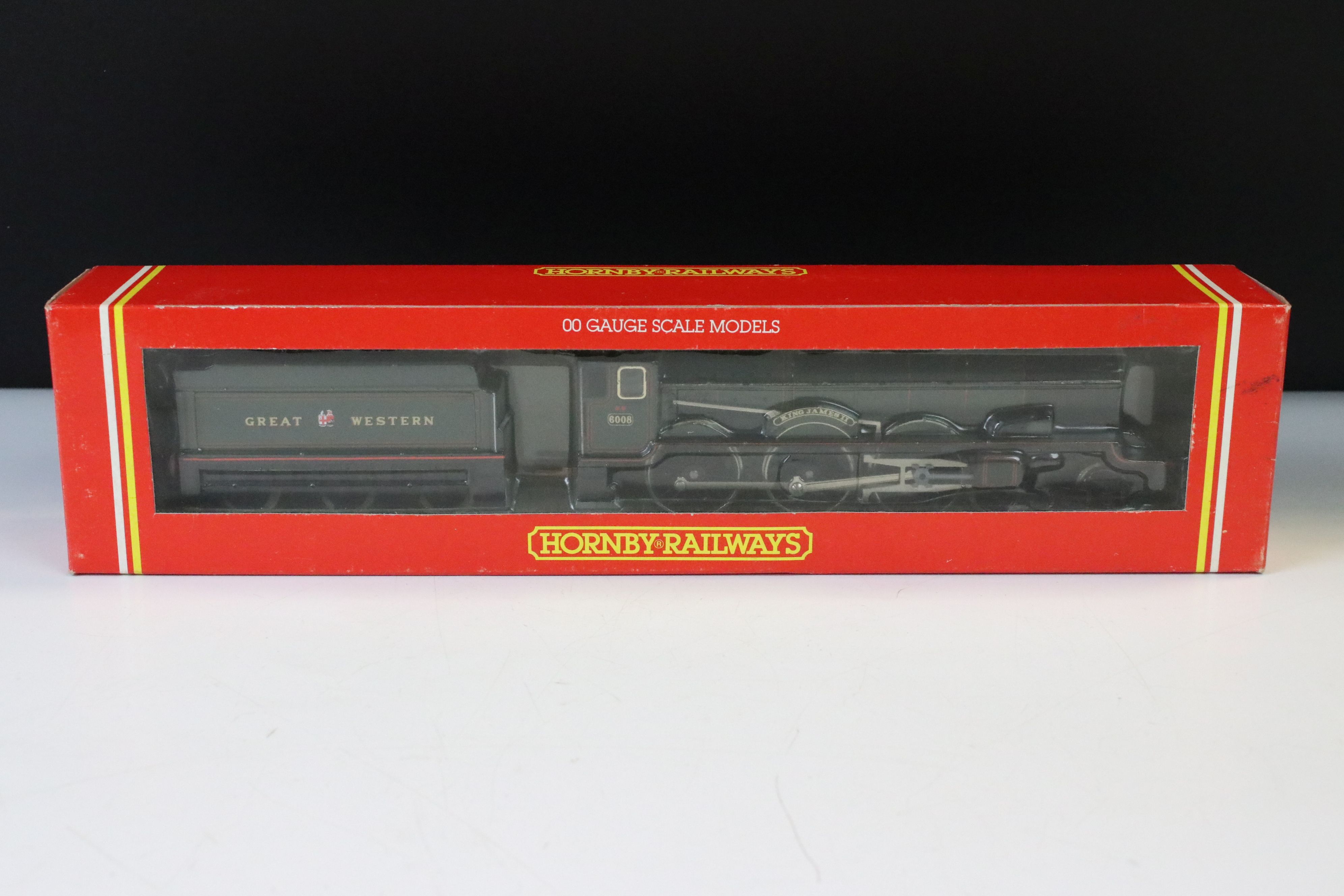 Three boxed Hornby OO gauge locomotives to include ltd edn Tennyson, R082 GWR Locomotive King - Image 2 of 9