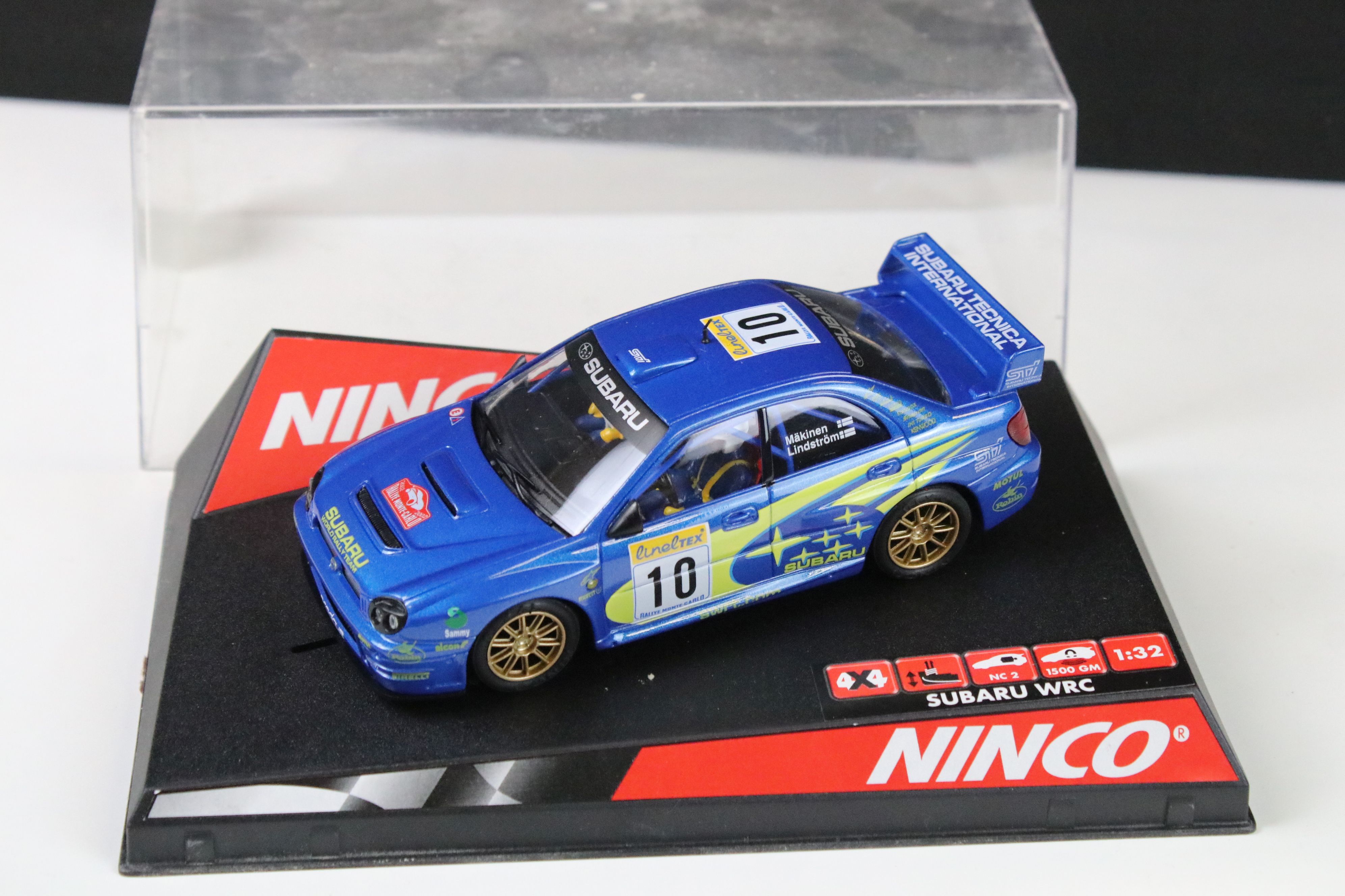 Nine cased / boxed Ninco slot cars to include, 50101 Renault Clio 16V, 50102 Renault Clio 16V, 50104 - Image 5 of 10