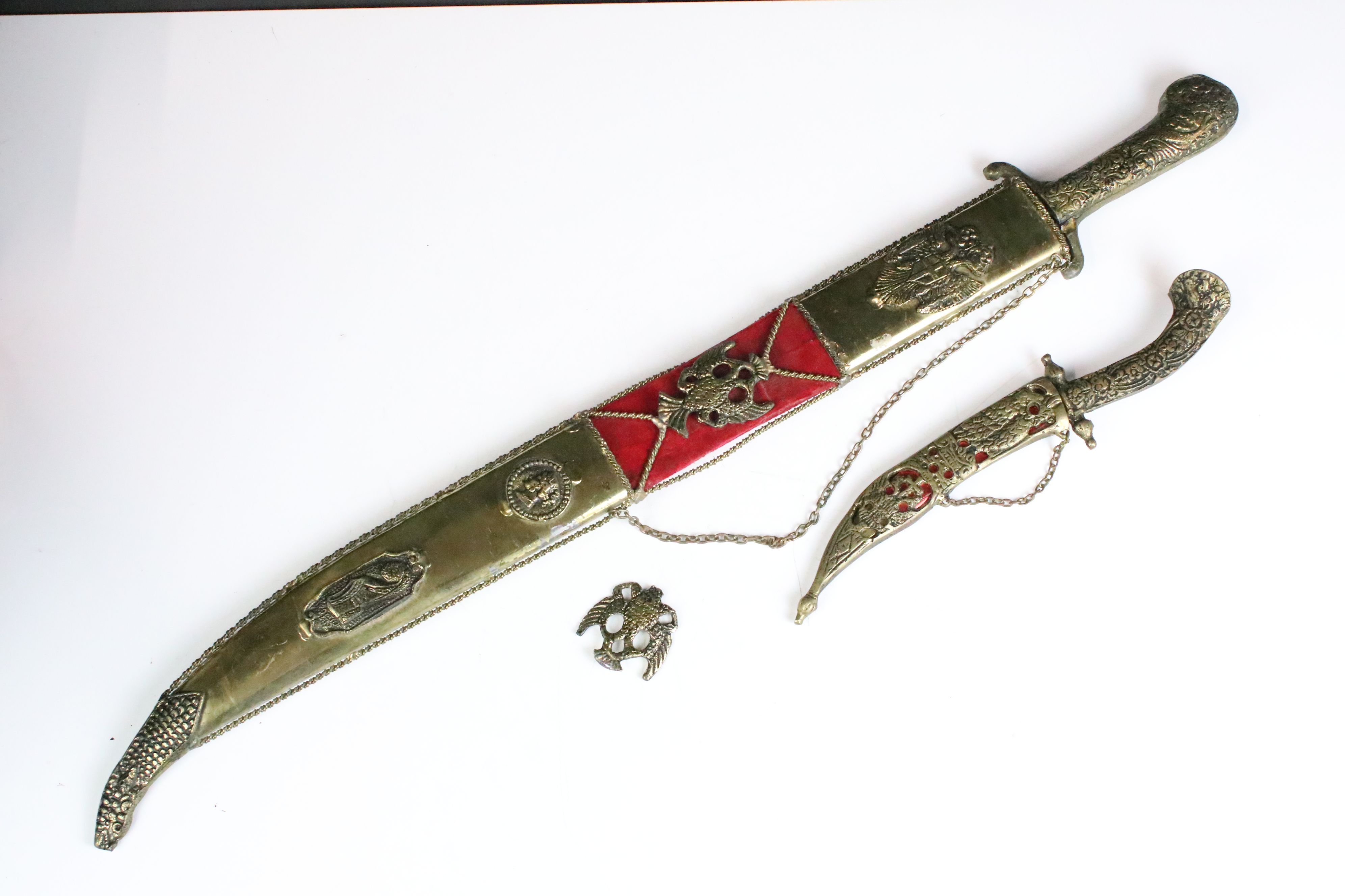 A reproduction short sword together with a similar dagger.