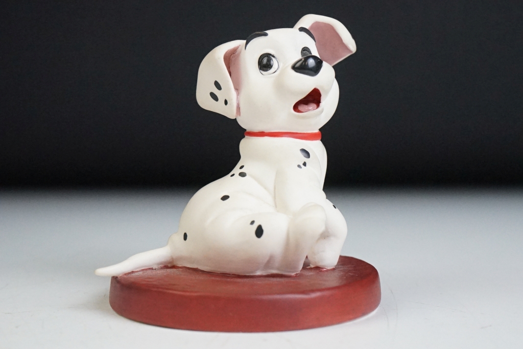 Disney ceramics to include Royal Doulton Mickey Mouse 70th anniversary figurine, disney classics 101 - Image 4 of 21