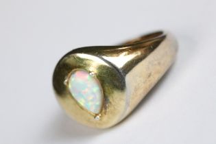 Silver gilt and opal ring