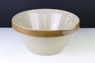 French Stoneware Dairy Bowl with pouring lip, impressed marks to base ‘ Renault, Berry, France, 12 ‘